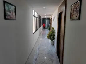 Hotel O Radhika Guest House - Image 4