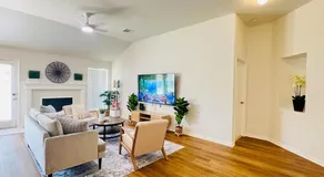 3BR-2 BA Cozy Hub Katy - Close to Cypress - Image 3