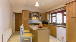 The Villa - On the Waterford Greenway Kilmacthomas - Image 4