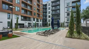 6min to Domain,12min DT Studio with Pool and Free Parking - Image 5