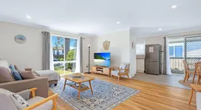 Sanctuary Cottage - Family Friendly - Image 2