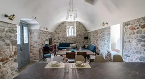 ENGLEZENA'S GUESTHOUSE - Image 5