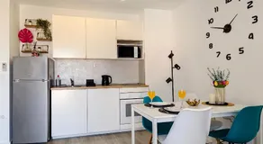 Apartments Marina - perfect for couples, parking - Image 3