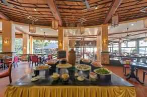 Seahorse Resort & Spa - Image 3