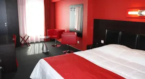 Hotel La Louve - Image 2