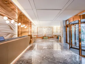 Orange Hotel Yantai Railway Station Wuyue Plaza - Image 3
