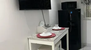 Private Studio in West Hialeah - Image 5