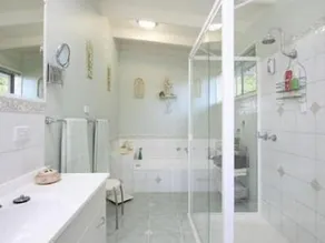 Family Beach Home Dromana - Image 2