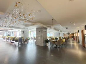 Zhongxin Yuedong Hotel - Image 4