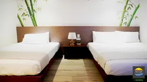 Miami Heat Beach Resort  - Image 2