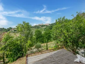 Villa in Vallefoglia mit Pool und Panorama - Image 1