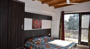 Anchorage Cottage - Image 2