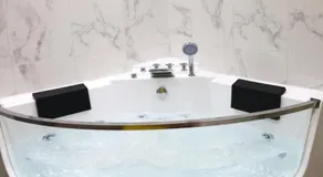 Capsule Groovy-Jacuzzi-Sauna-Billard-Netflix- Nintendo Switch & Jeux - Image 5