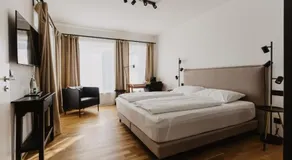 Ewitsch 13 - Hotel Garni - Image 2