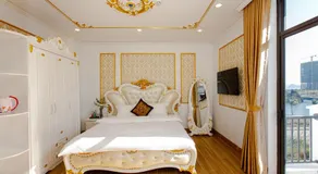 Van Don Royal Hotel - Image 2