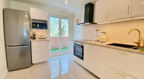 Le cocon urbain - Modern 4BR Apartment with Free Parking, High-Speed Wifi, Quick Access to A6 & N7 - Image 3
