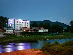 Traum Hotel and Condo - Image 2