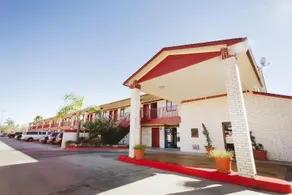 Palace Inn Wayside - Image 4
