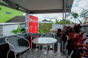RedDoorz near Terminal Mendolo Wonosobo - Image 4