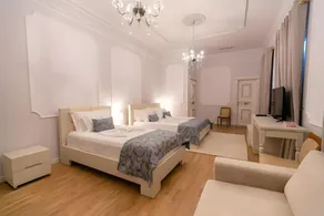 Ferdinand Hotel Rooms - Image 2