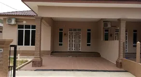HR Iman Homestay - Image 2