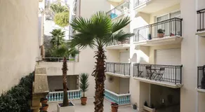 CANNES Palazzio - Image 2