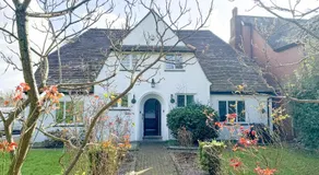 Large 8 Bedroom House in Edgbaston - Image 4