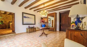 Geräumige Villa in Can Trabal mit privatem Pool und Jacuzzi 980 m² - Image 3