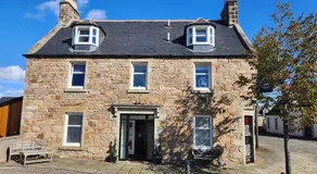 The Station Hotel Insch - Image 2
