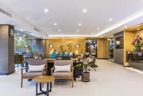 Livotel Hotel Hua Mak Bangkok - Image 4
