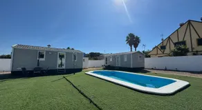 Coral Bungalow - Image 2