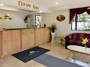 Sunset Inn Daytona Beach - Image 3