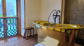 Abode Bombay - Image 4