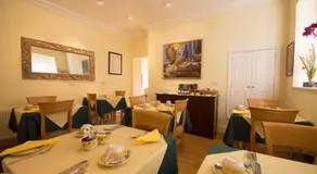 9 Green Lane Bed and Breakfast - Image 3