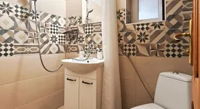 PORTALA Urban Lodge - Image 2