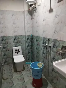 Kedar Guest House Ayodhya - Image 2