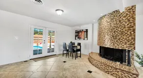 Charming Apple Valley Retreat - Image 4