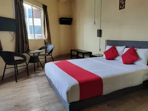 Myra Hotel Mersing - Image 2