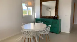 Beautiful apartment with pool near the beach - Image 3