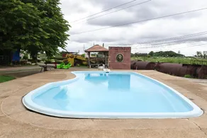 Iron Resort and Hotel - Image 5