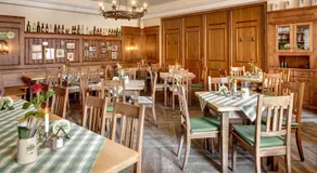 Altstadt- und Businesshotel Pfaubräu - Brauereigasthof - Frühstücksbuffet - kostenfreie Radgarage - Hunde willkommen - Image 2
