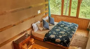 Jana Trails - Kath Kuni Duplex Chalet with Valley View - Image 2