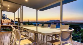 The Pool House - Image 4