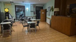 Hostal Restaurante Portell - Image 3