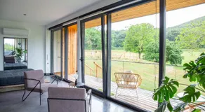 VIBE LUXURY CABINS - Image 5