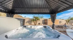 4BR Mesa Mountainside Retreat with Pool, Hot Tub and Games - Image 5