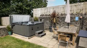 The Coach House - Image 3