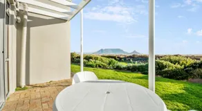Dolphin Beach Hotel Self Catering Apartments - Image 4
