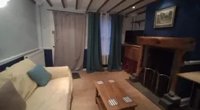 Cozy Village Cottage - Image 5
