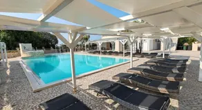 Pino Resort with shared pool - Image 4